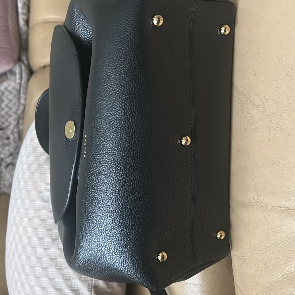 Authentic Polene numéro un large bag.
Pebbled textured leather. Excellent con. - Picture 3 of 6